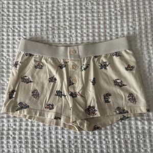 Brandy Melville Cream Boxer Shorts